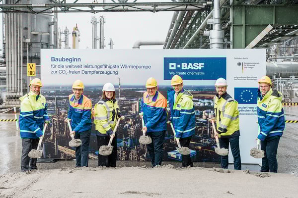SpatenstichBASF-copyrightBASFAndreasHenn-01